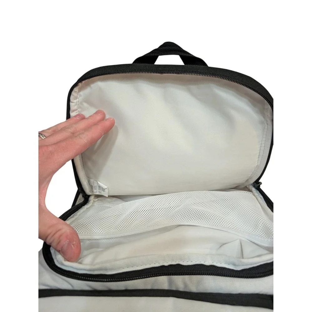 Nike Hoops Elite Pro Basketball Backpack White Black‎ Red BA5555-100
